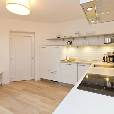 Apartment Bettina - 1,6 & 8 *